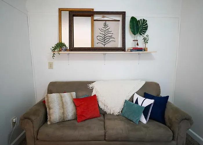 2 Bedroom Apartment Near Ndsu And Downtown Fargo