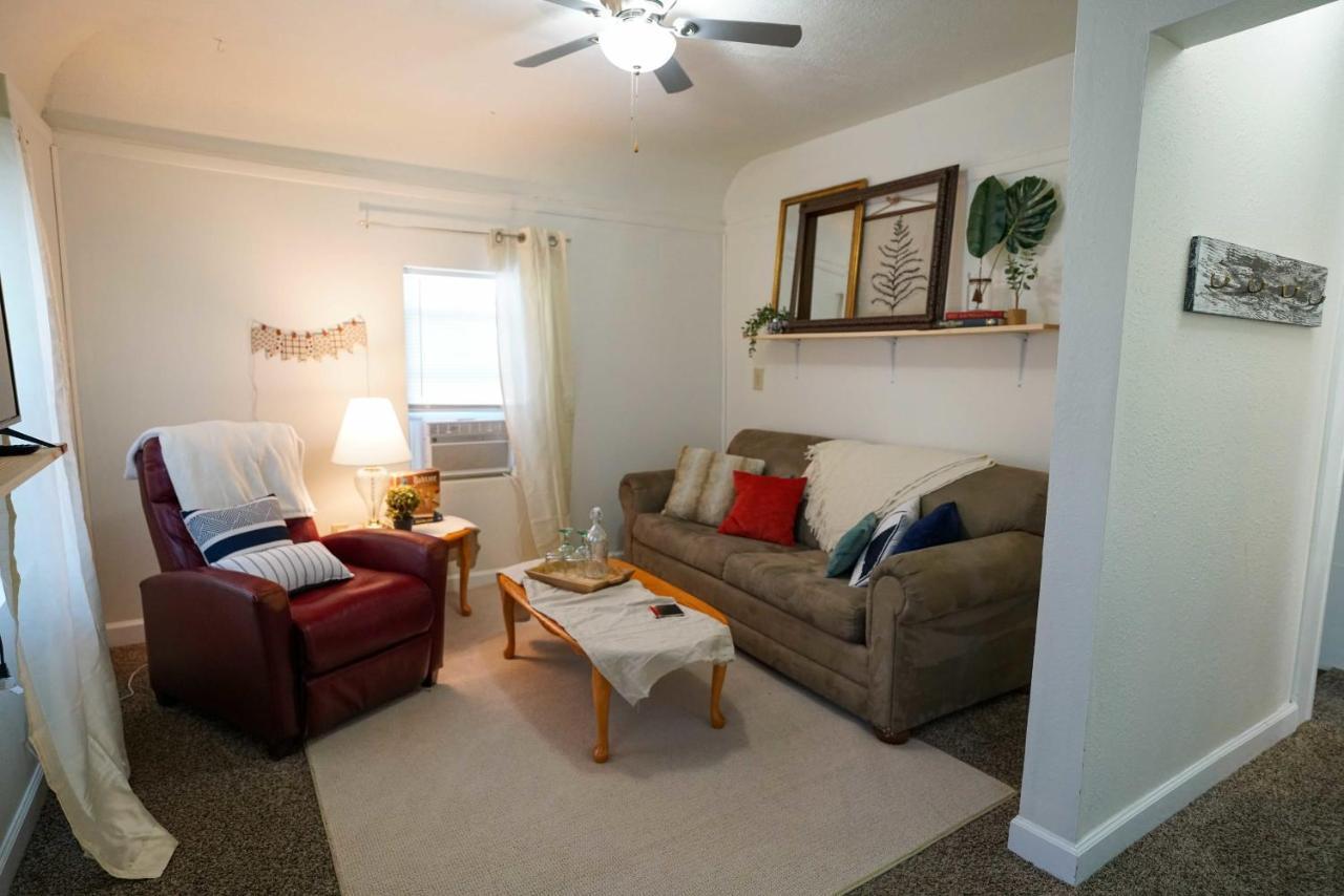 2 Bedroom Near Ndsu And Downtown