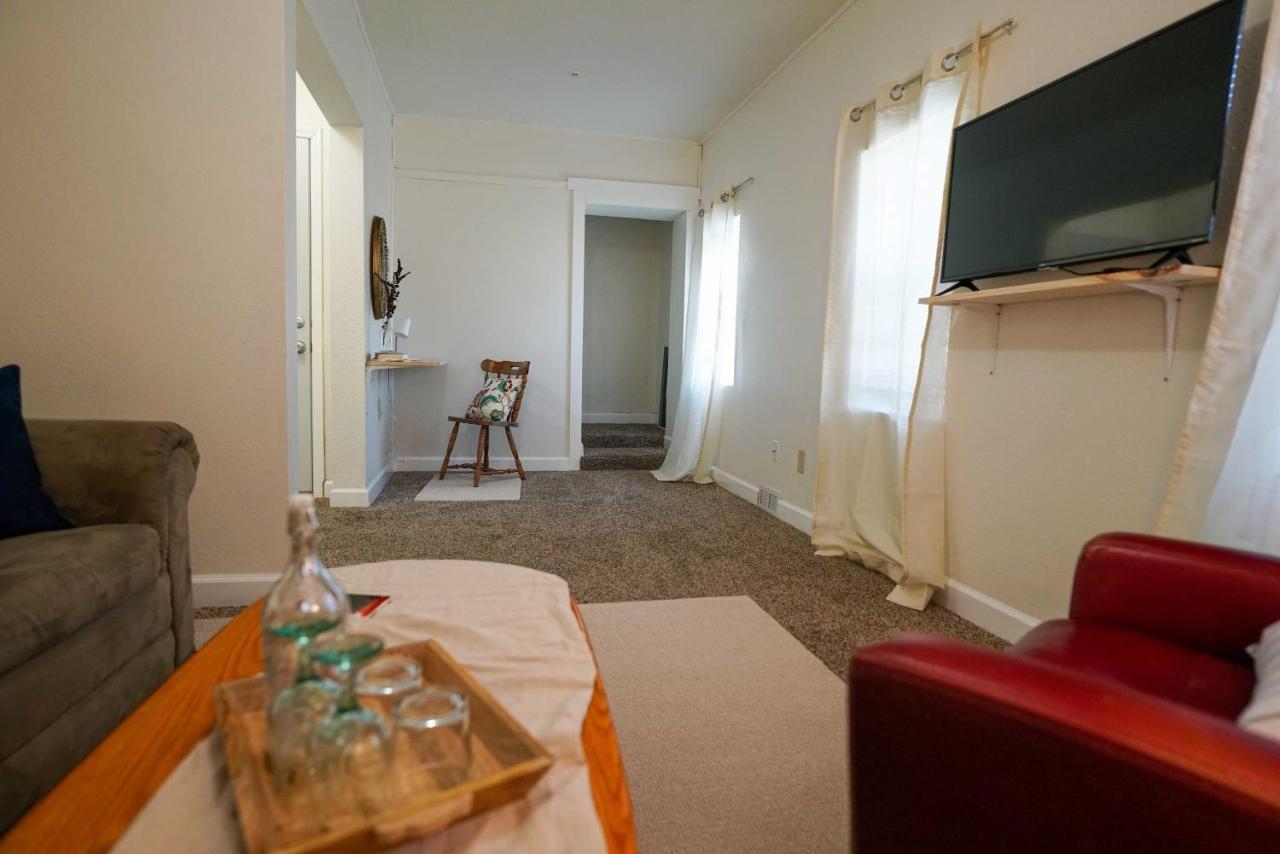 Apartment 2 Bedroom Near Ndsu And Downtown Fargo